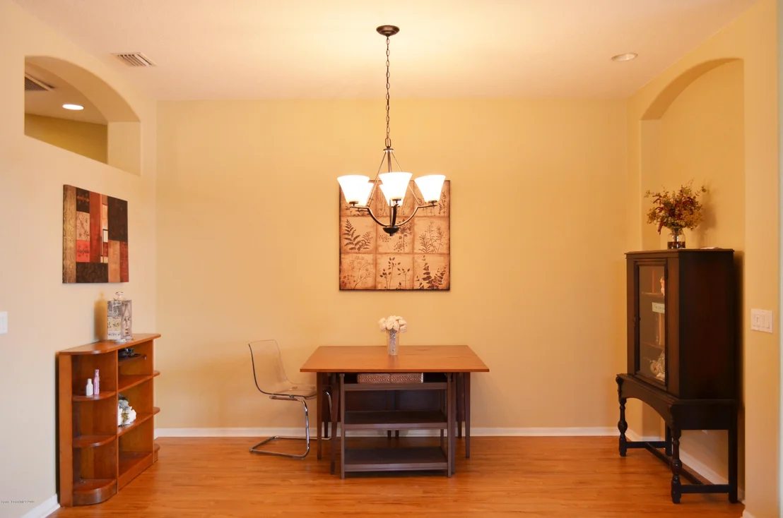 Photo of 4500 Portage Trail