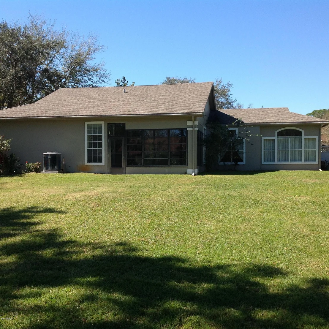 Photo of 4415 Canard Road