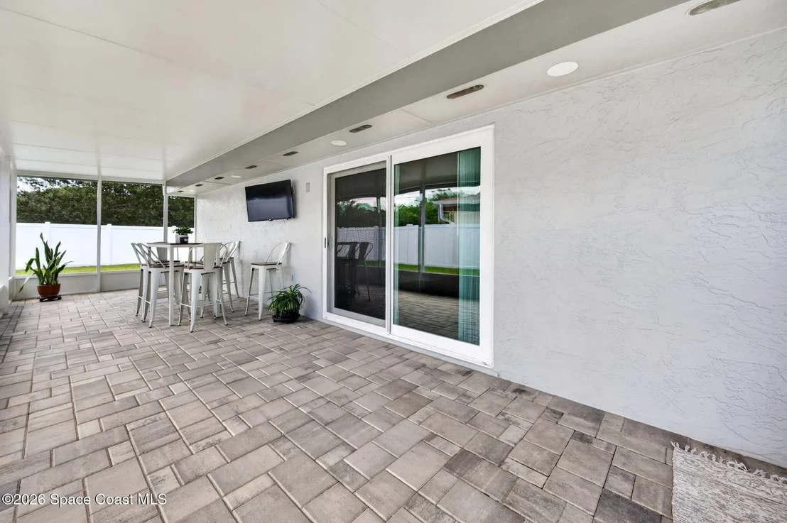 Photo of 414 Myrtlewood Road
