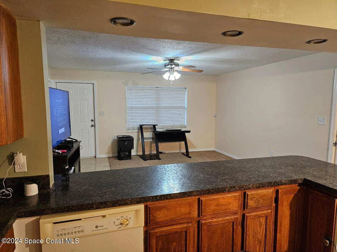Photo of 4395 Plompton Drive
