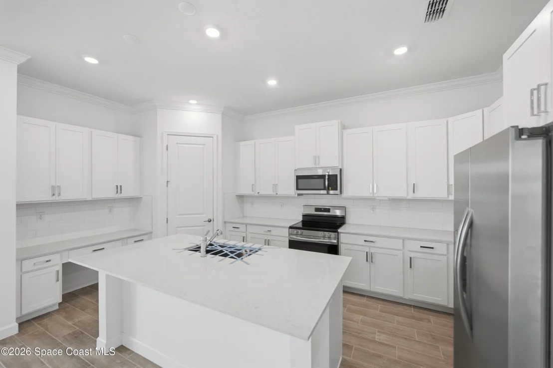 Photo of 923 Veronese Place NW