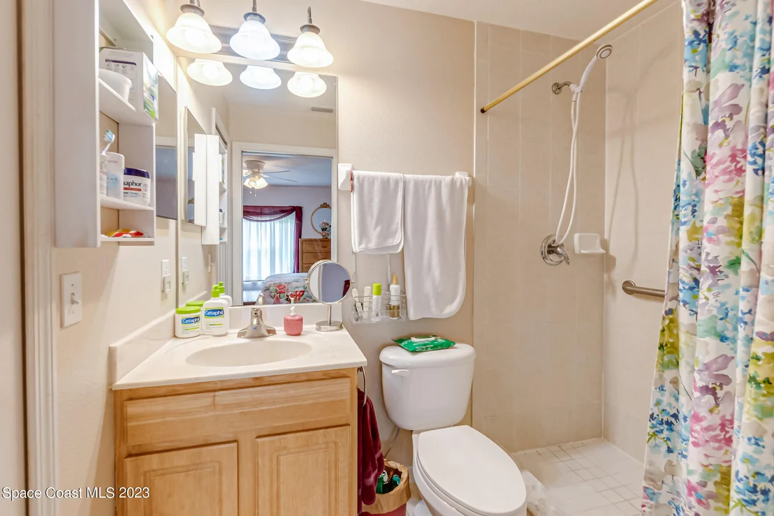 Photo of 615 Sedgewood Circle