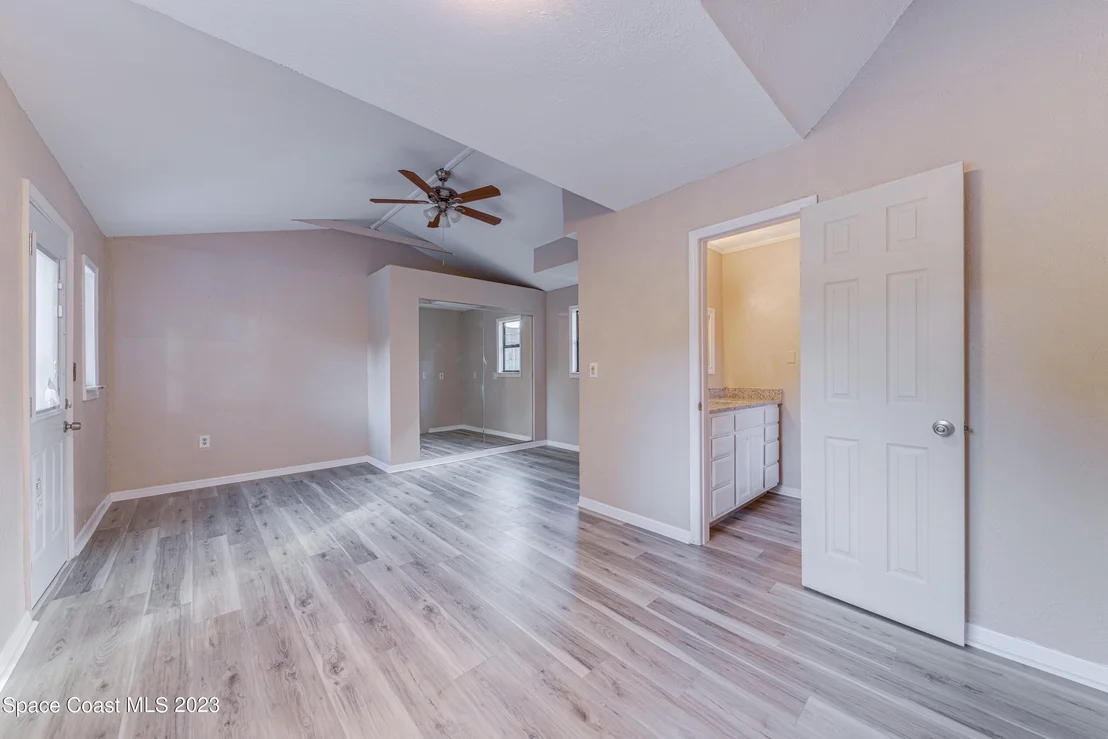 Photo of 6360 Arbor Avenue