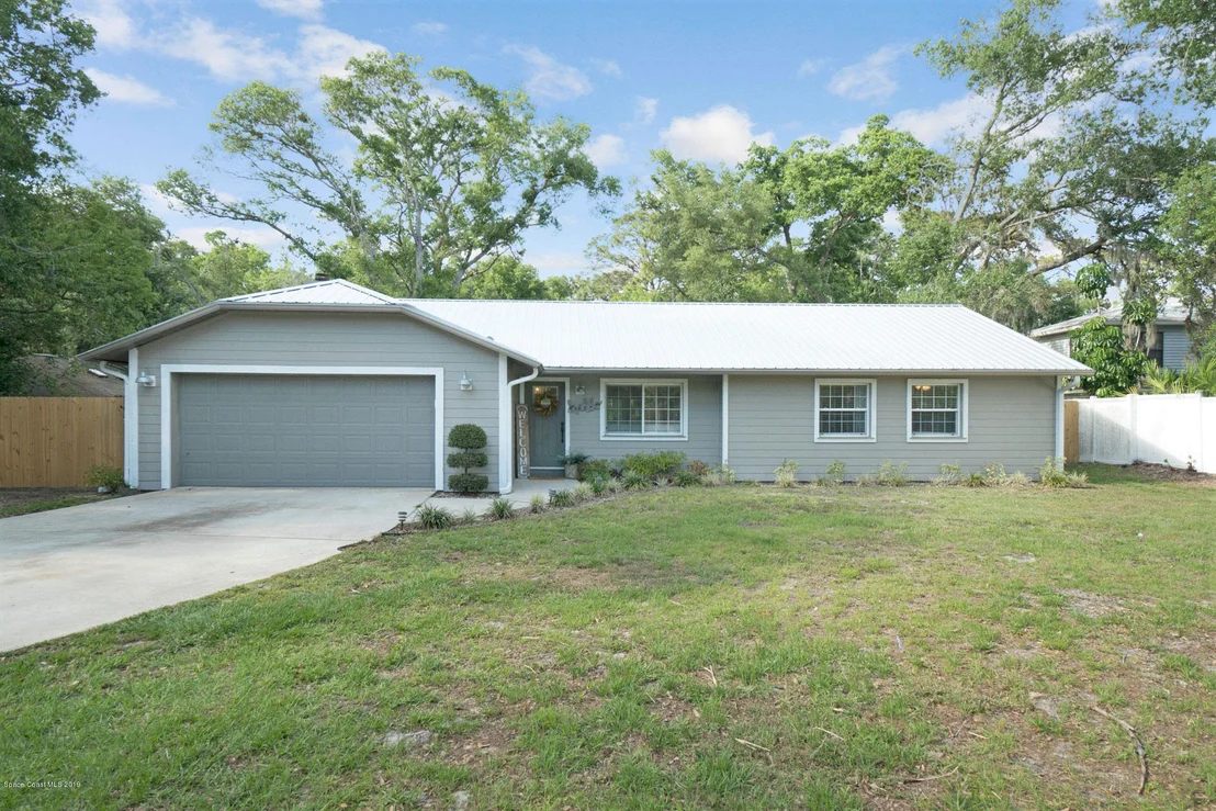 Photo of 3300 Parrish Road