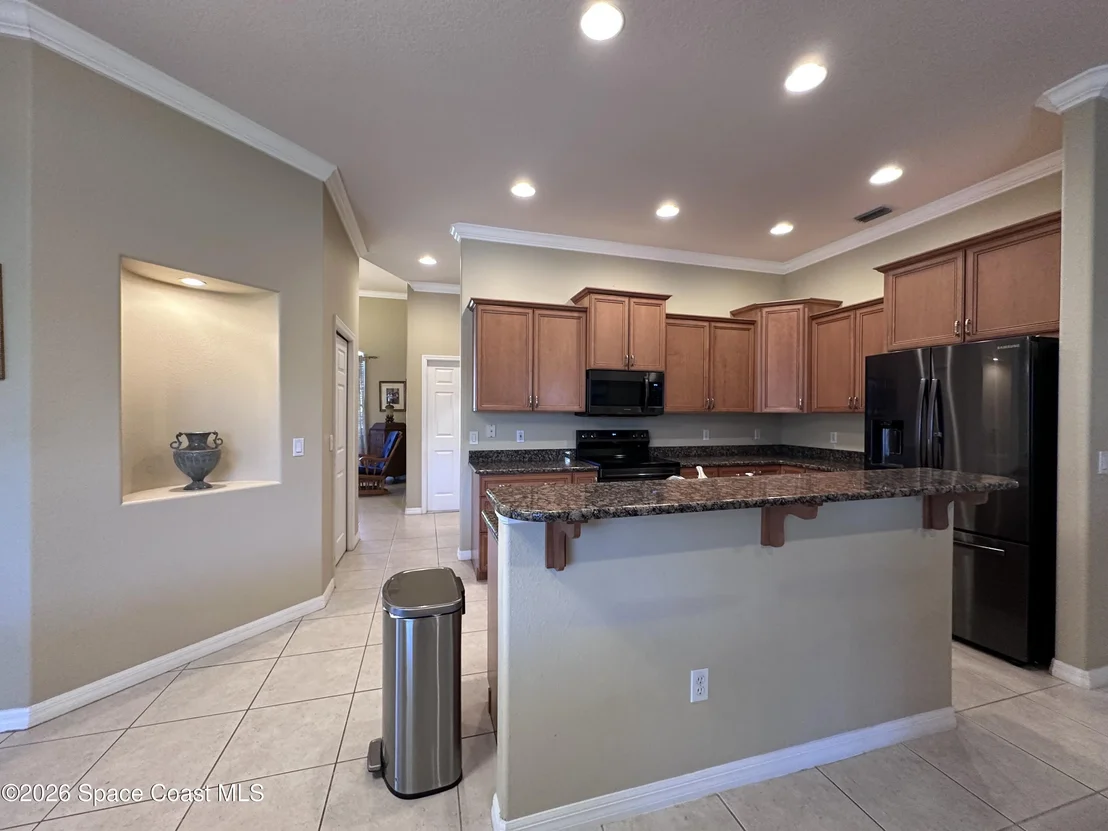 Photo of 883 Spring Oak Drive