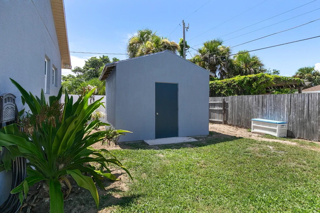 Photo of 1054 Pinetree Drive