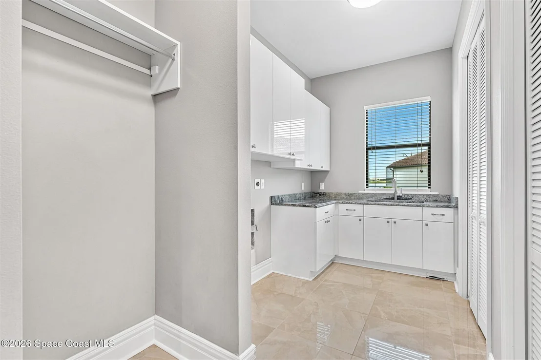 Photo of 4696 Tea Tree Court