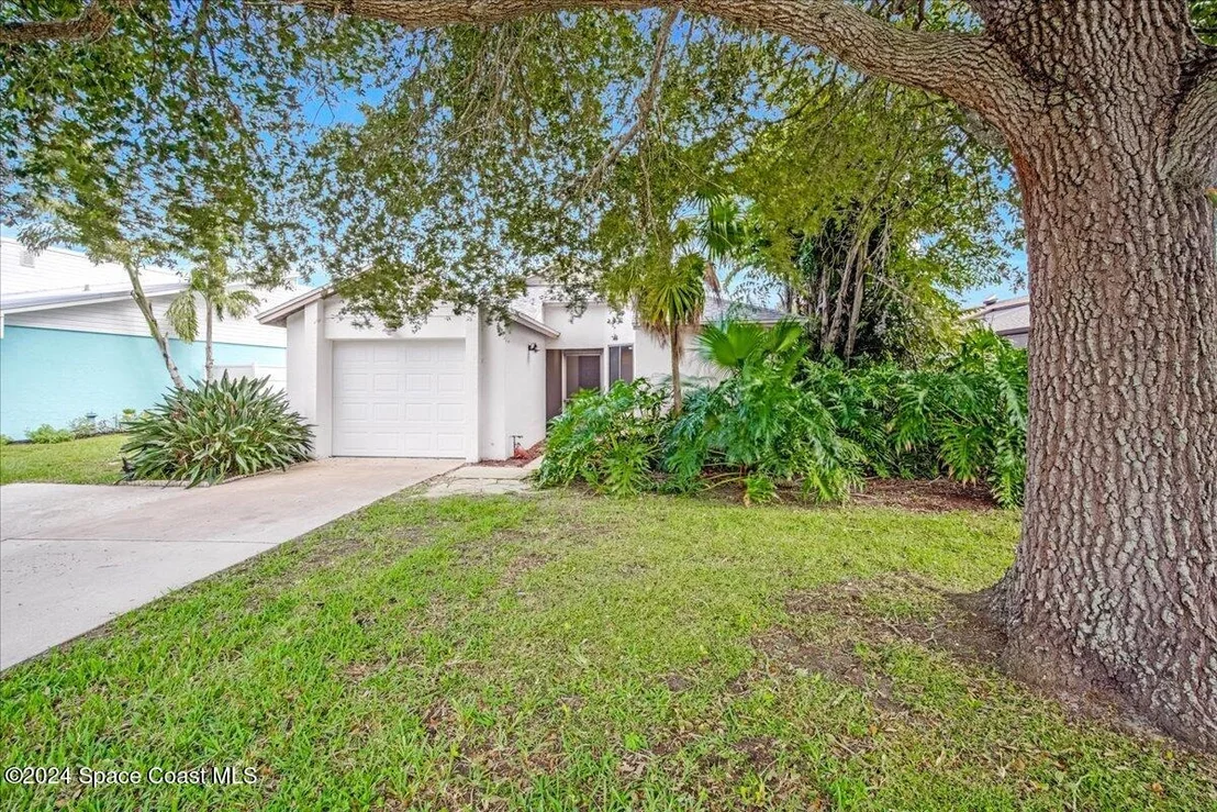 Photo of 401 Myrtlewood Road
