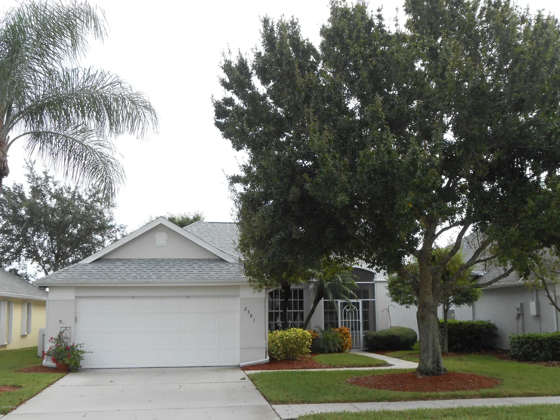 Photo of 2581 Addington Circle