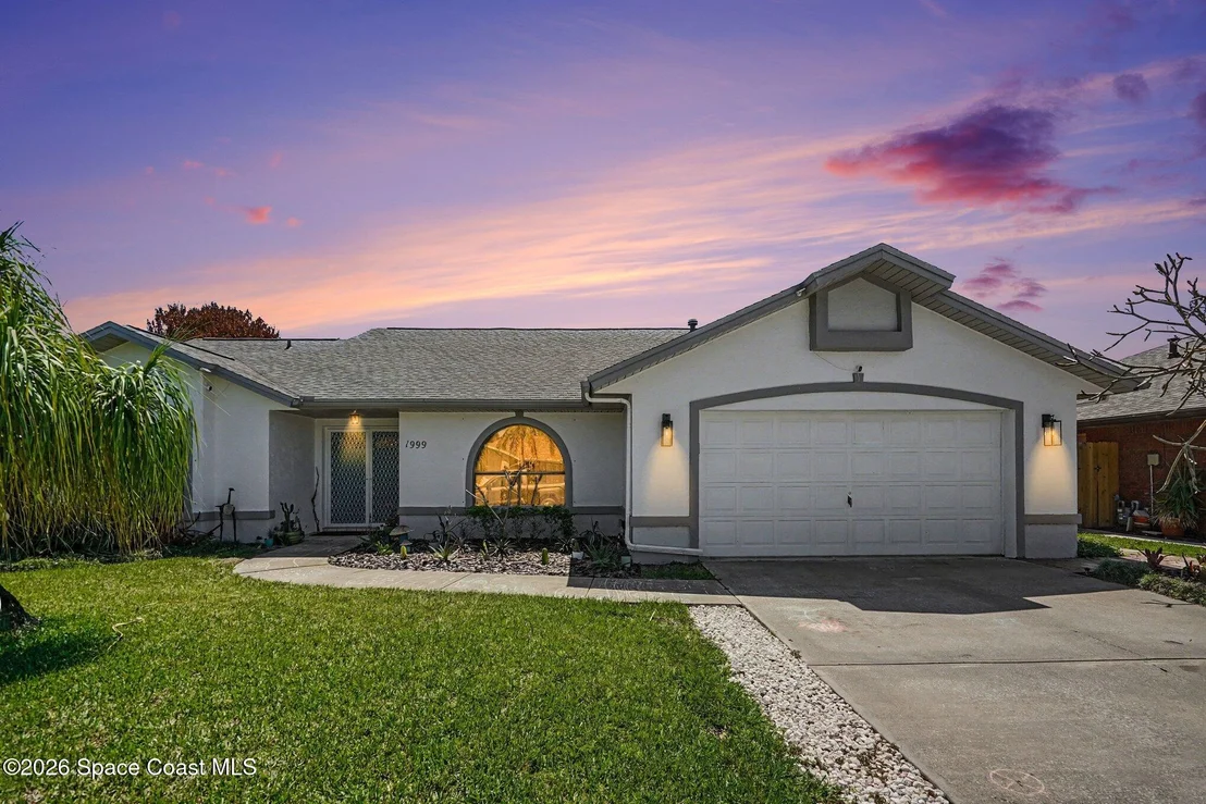 Photo of 1999 Bottlebrush Drive