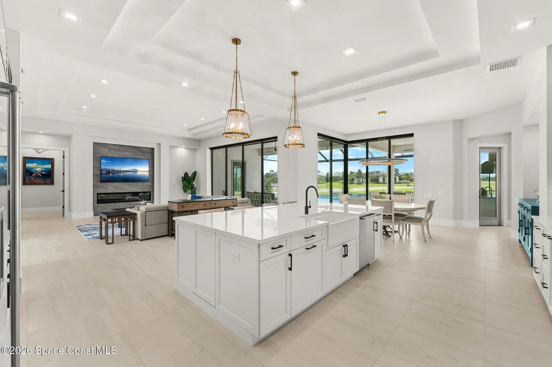 Photo of 3739 Lake Adelaide Place