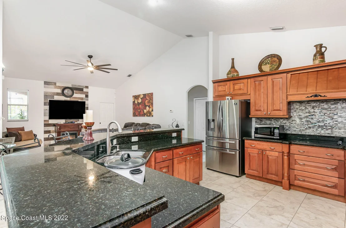 Photo of 161 Angelo Road SE
