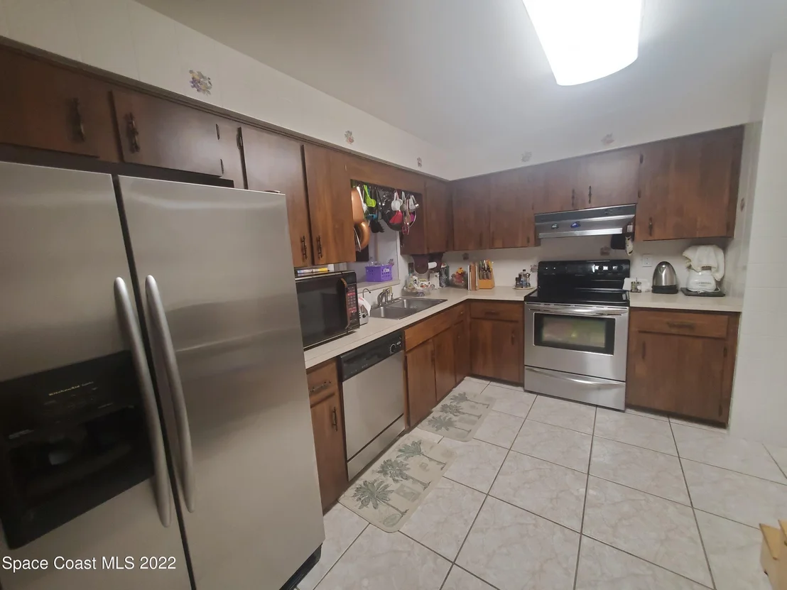 Photo of 1003 Albin Street