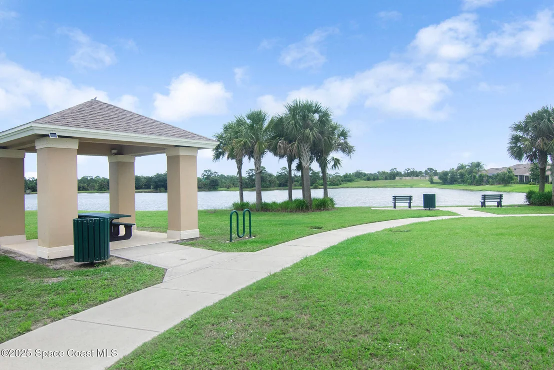 Photo of 7914 Creshire Court