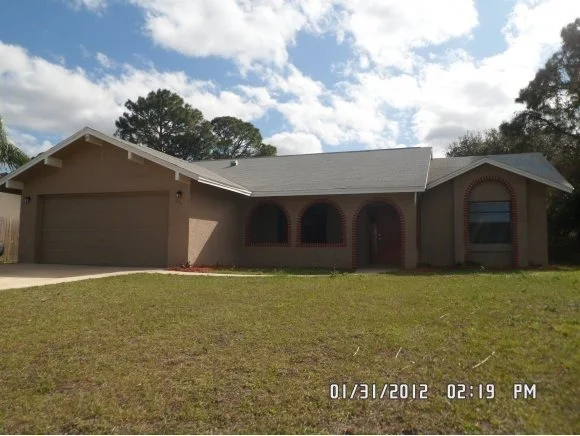 Photo of 554 SE Balcom