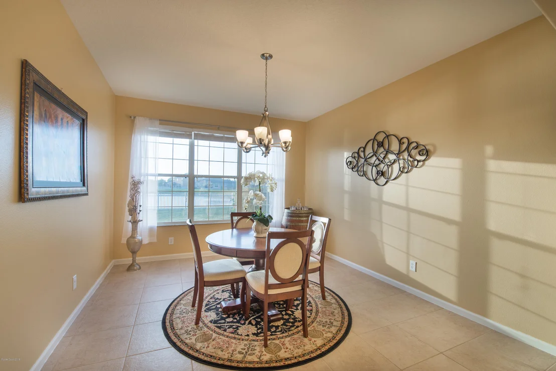 Photo of 212 Abernathy Circle SE