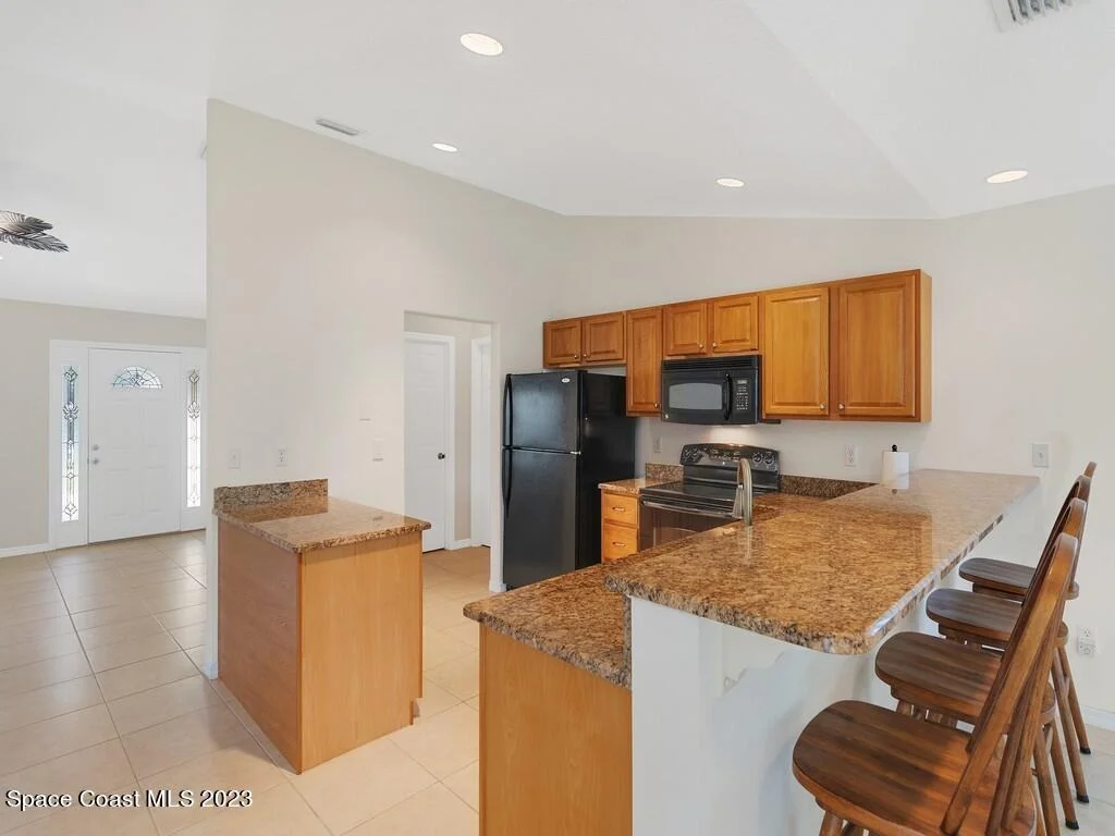 Photo of 682 Vocelle Avenue