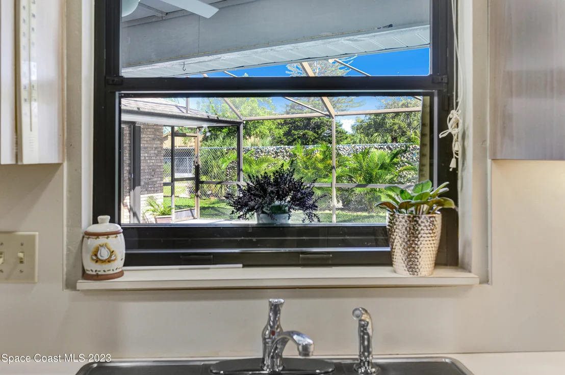 Photo of 3537 Swallow Drive