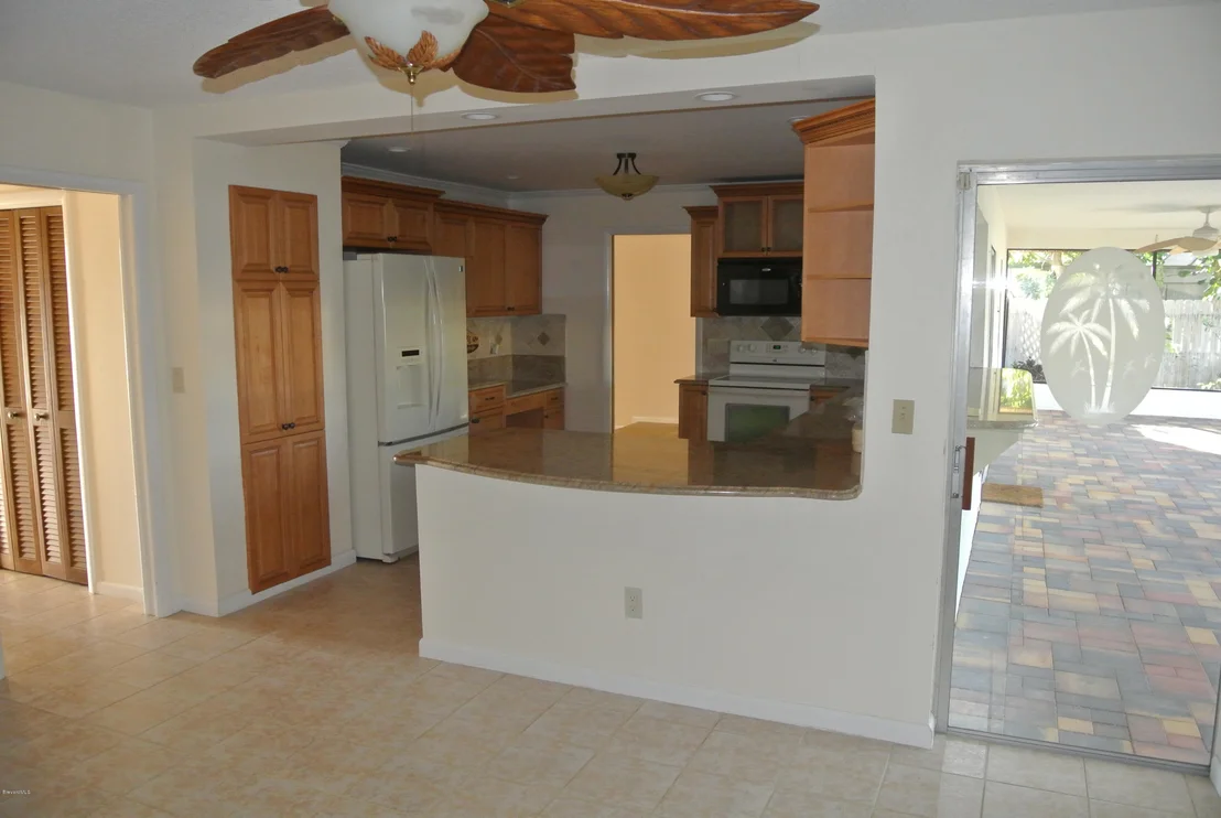 Photo of 400 Rio Lane