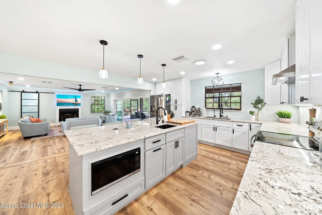 Photo of 2780 Pomello Road