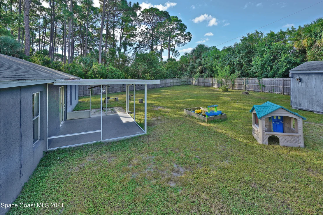 Photo of 905 Macco Road
