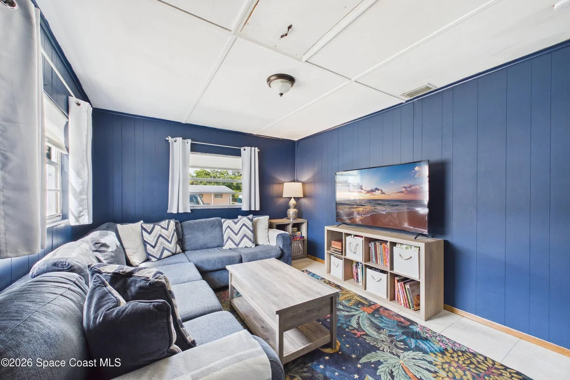 Photo of 2391 Lorna Drive