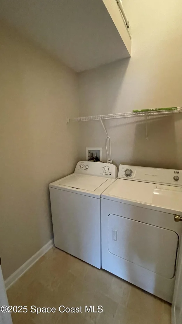 Photo of Unit 103 at 975 Luminary Circle