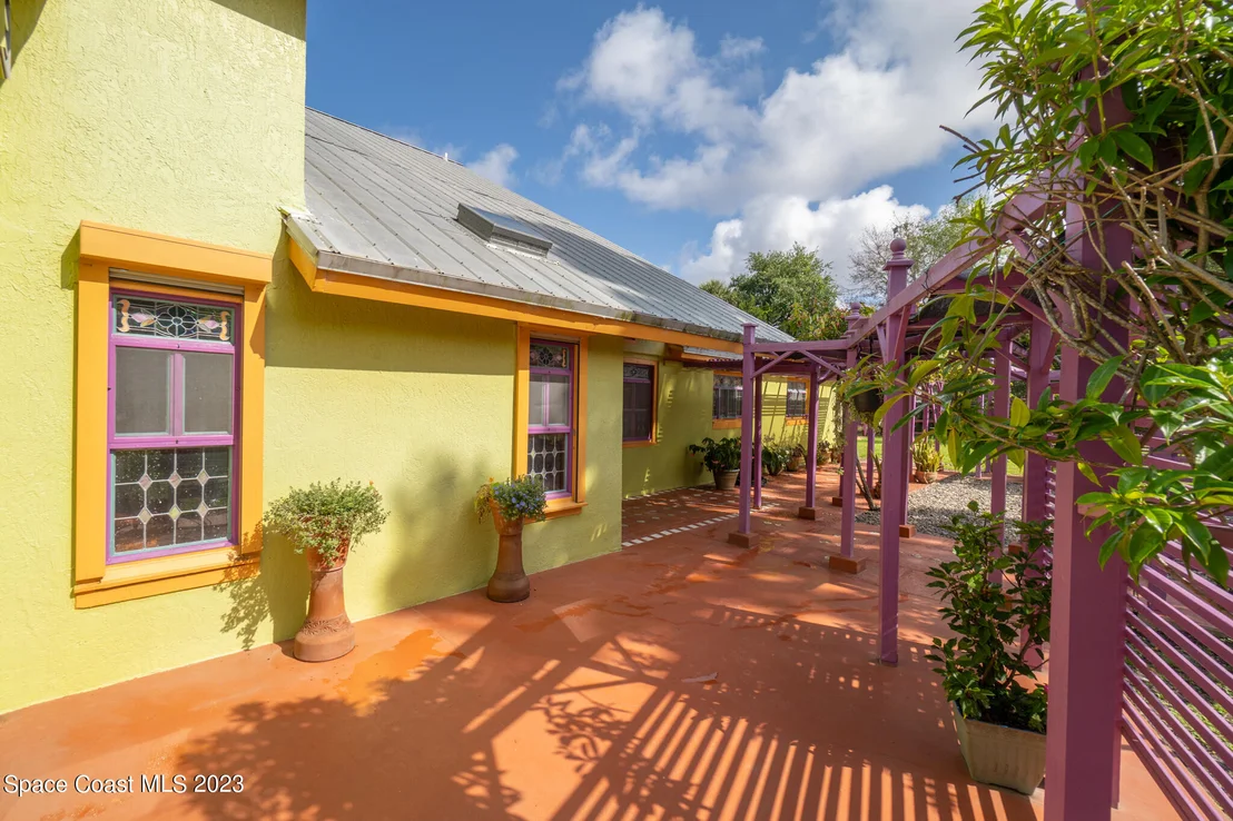Photo of 360 Rest Haven Road
