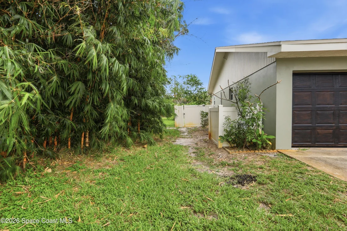 Photo of 112 Lagoon Avenue
