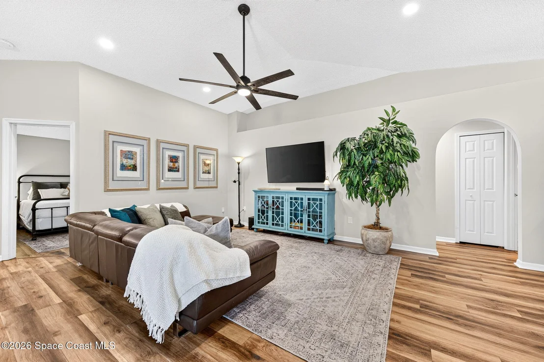 Photo of 1716 Vista Lake Circle