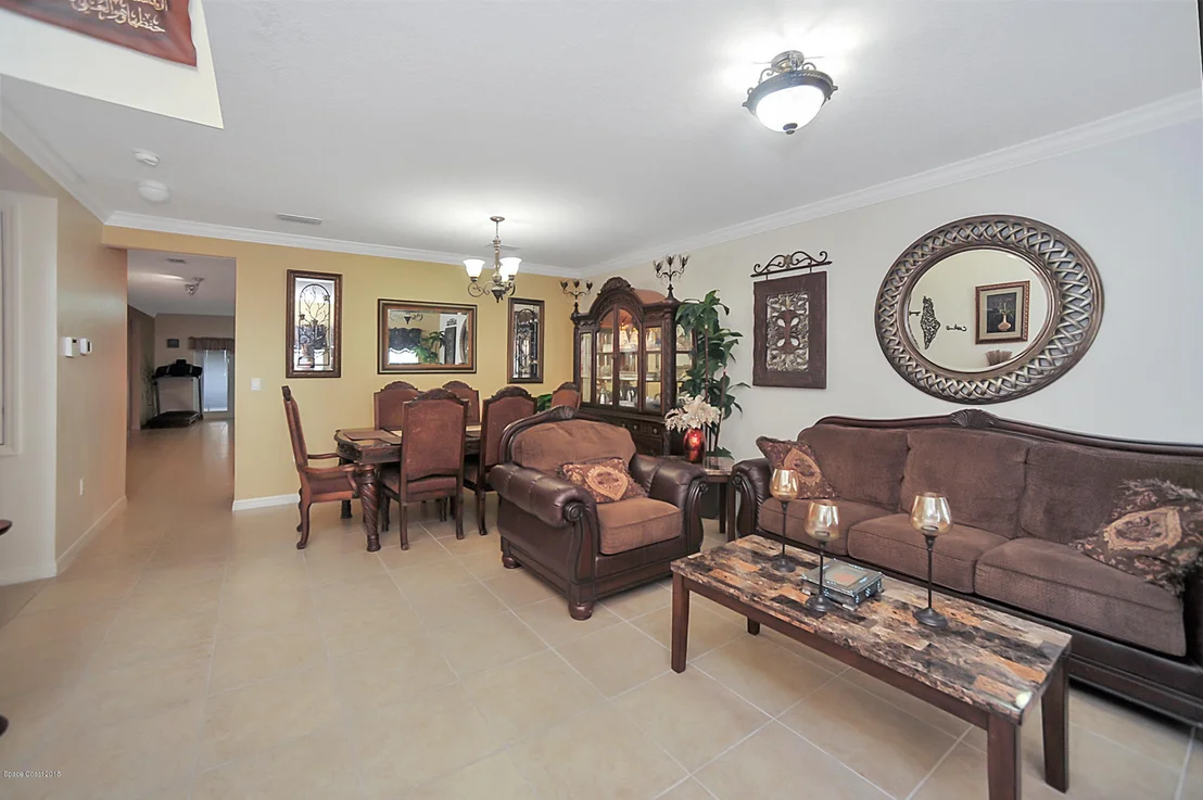 Photo of 1716 Litchfield Drive