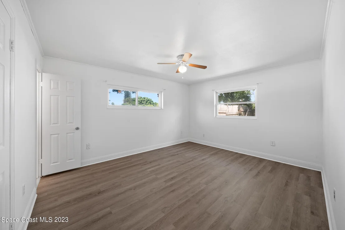 Photo of 275 Cinnamon Drive