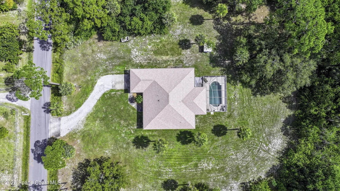 Photo of 386 Valencia Road
