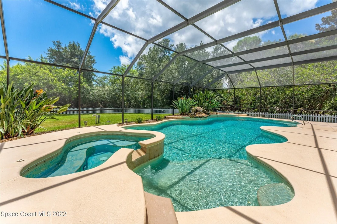Photo of 4161 Mockingbird Drive