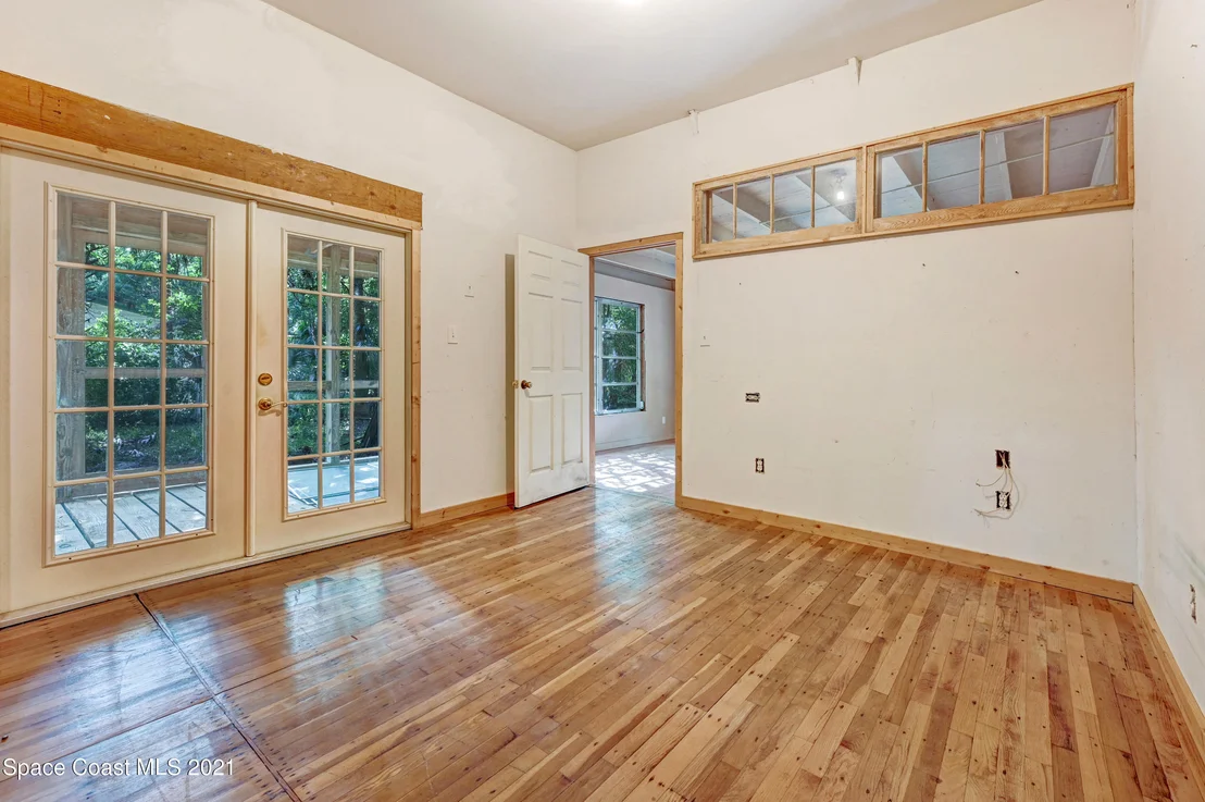 Photo of 6699 Sheridan Road