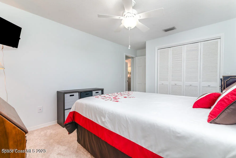 Photo of 329 Franklyn Avenue