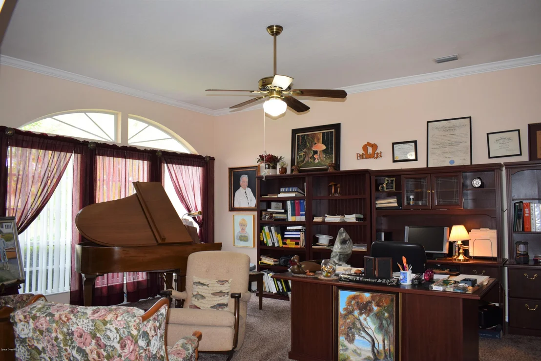 Photo of 6250 Capstan Court