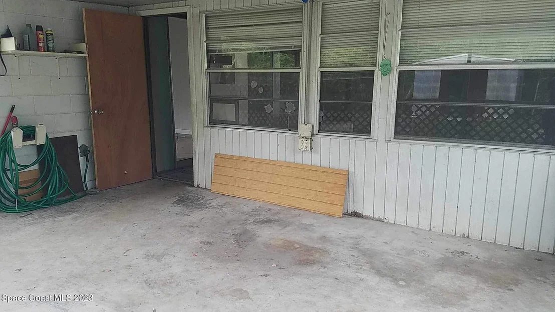 Photo of 3368 Elder Street