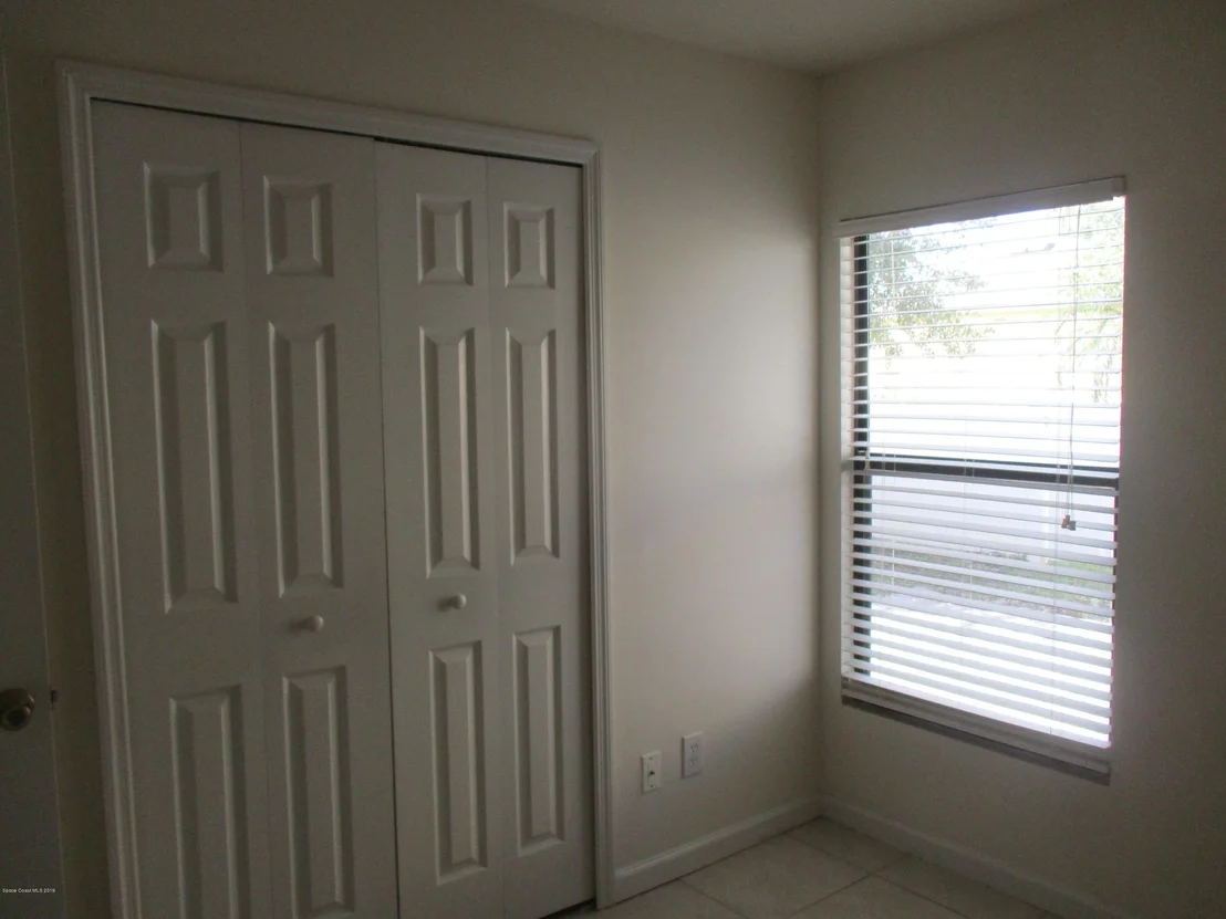 Photo of Unit 105 at 895 Luminary Circle