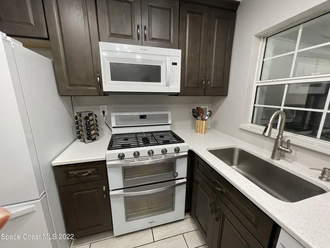 Photo of 4097 Robinhood Drive