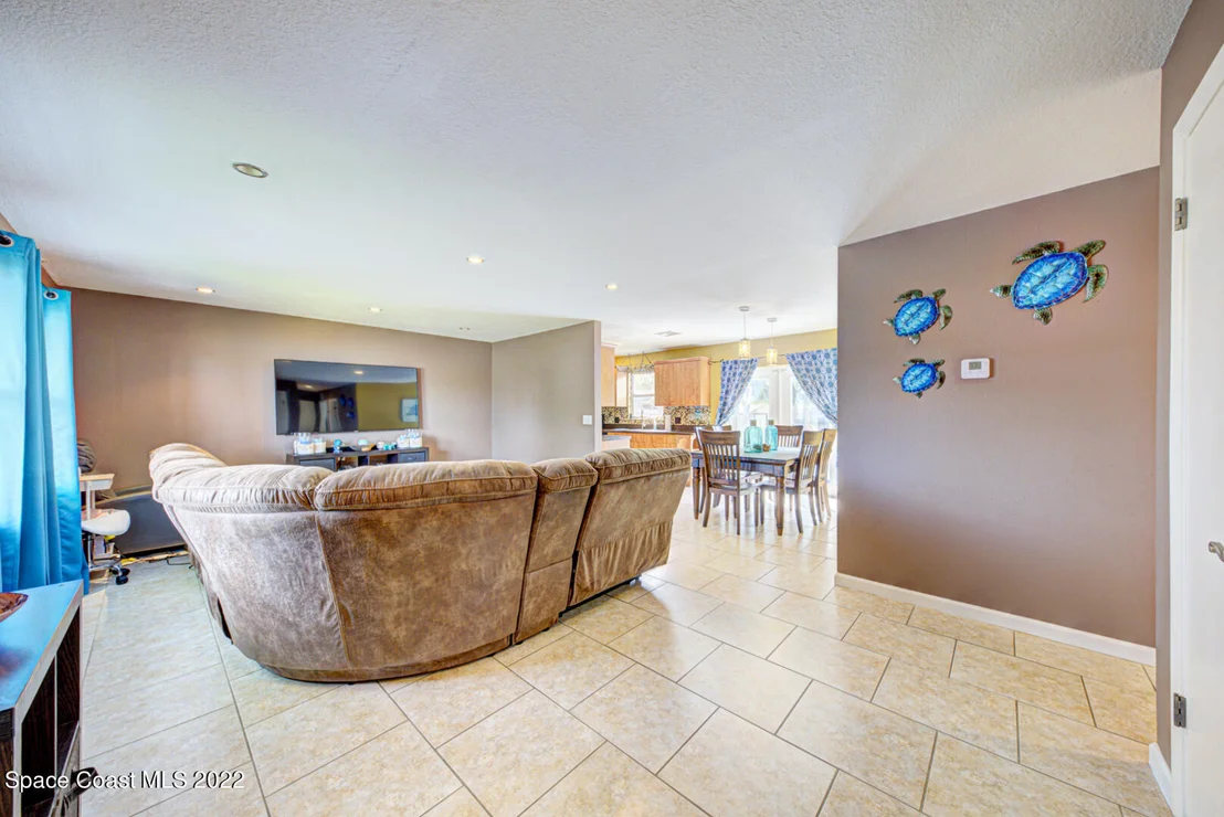 Photo of 2931 Kensington Road
