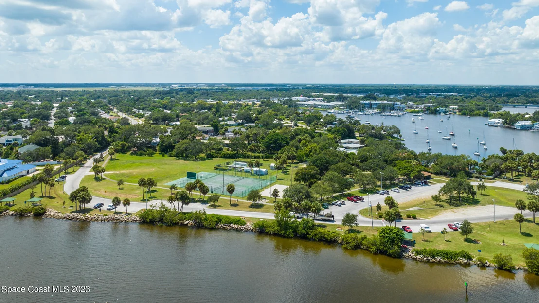Photo of 708 Ballard Drive