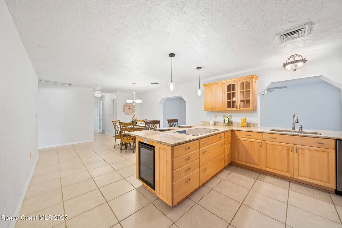 Photo of 863 Pelican Lane