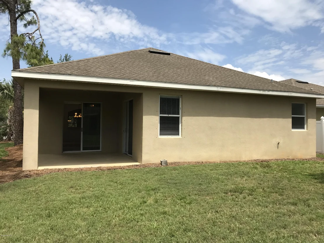 Photo of 302 Waterside Circle