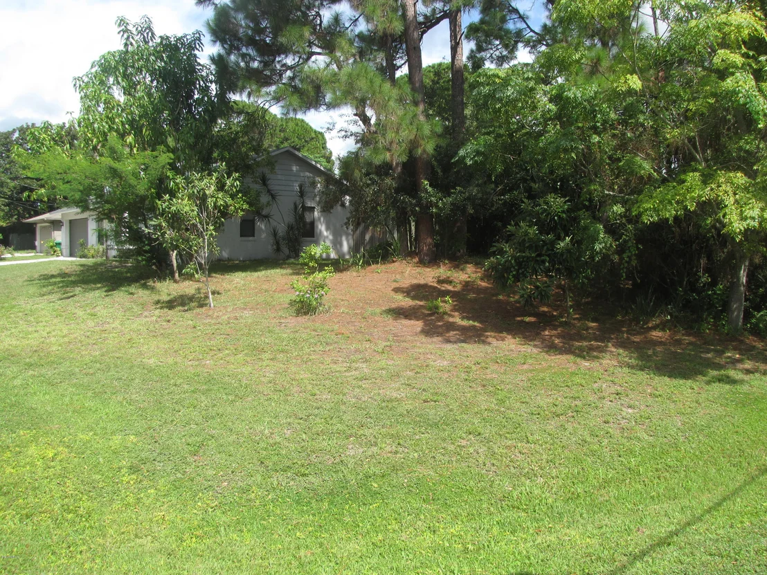 Photo of 5332 JAMAICA Road