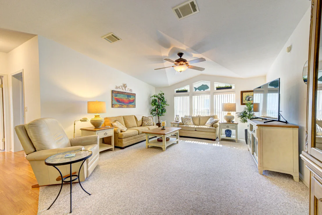 Photo of 252 Scenic Drive