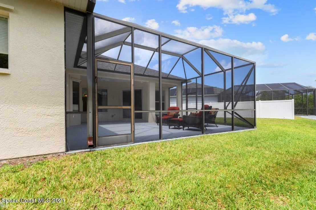 Photo of 4648 Alamanda Drive