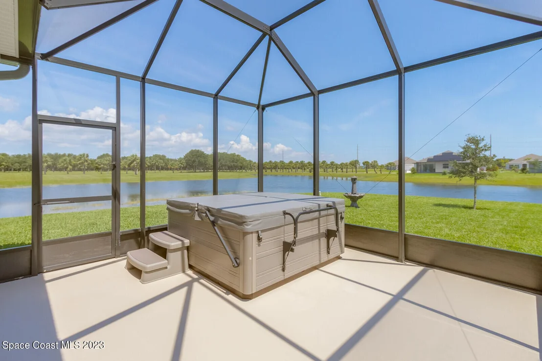 Photo of 8512 Laguna Circle