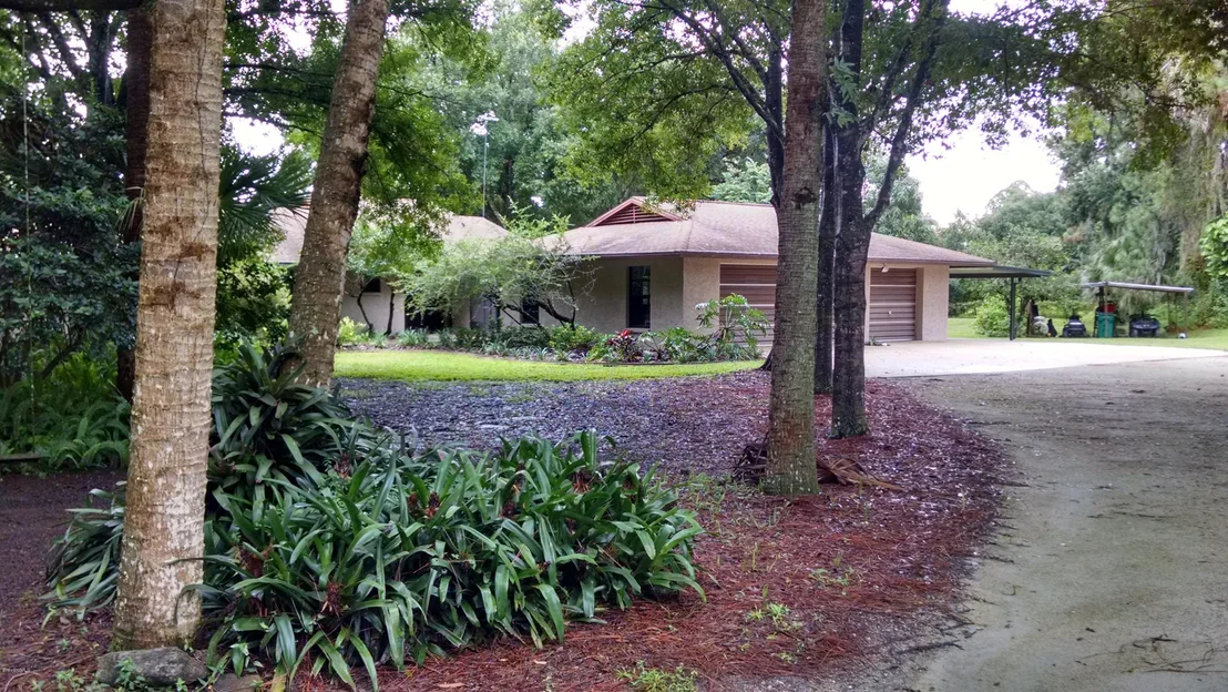 Photo of 3400 Hield Road