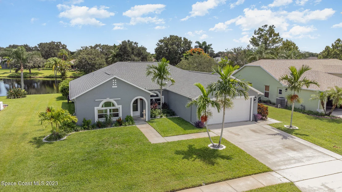 Photo of 1202 Meadow Lake Road